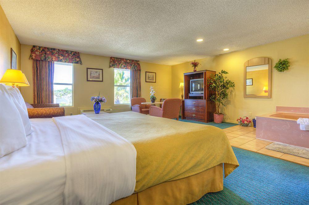 St. Augustine Island Inn St. Augustine Beach Екстер'єр фото